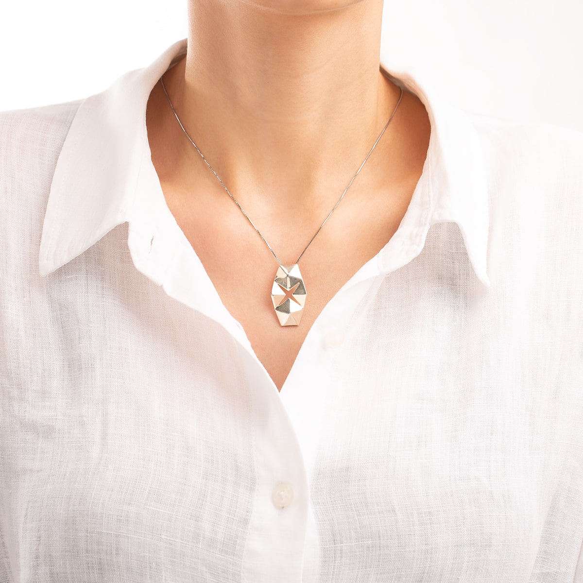 collier Hope